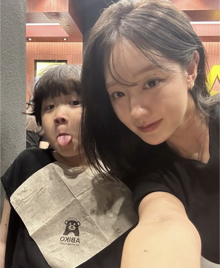 Kids in a Japanese-American Family